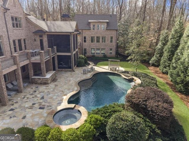 439 Tara Trail, Sandy Springs, GA 30327