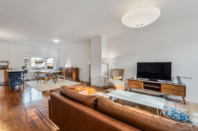 68-17 Groton Street, Forest Hills, NY 11375