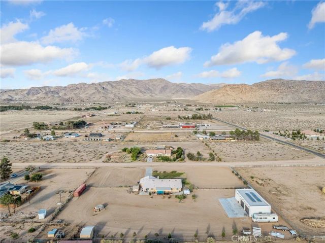 13776 Natoma Road, Apple Valley, CA 92307