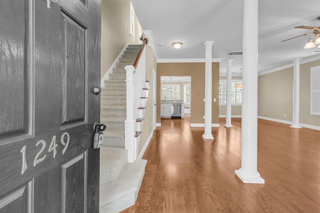 1249 Laurel Park Trail, Mount Pleasant, SC 29466