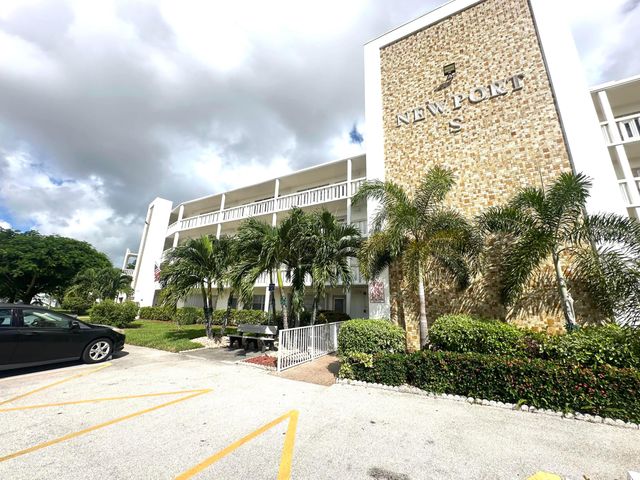 1092 Newport S 1092, Deerfield Beach, FL 33442