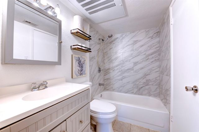 14323 Edenglen Drive, Houston, TX 77049