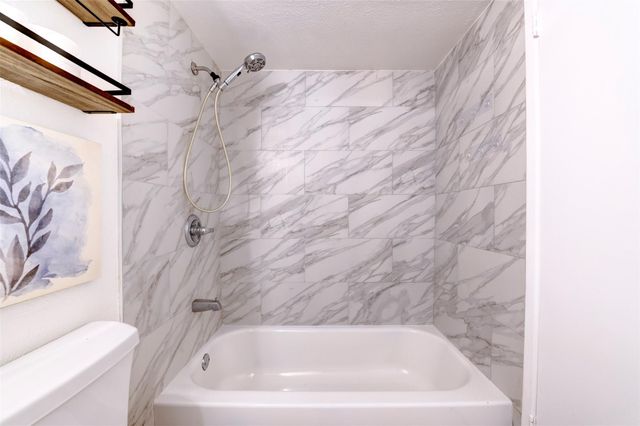 14323 Edenglen Drive, Houston, TX 77049