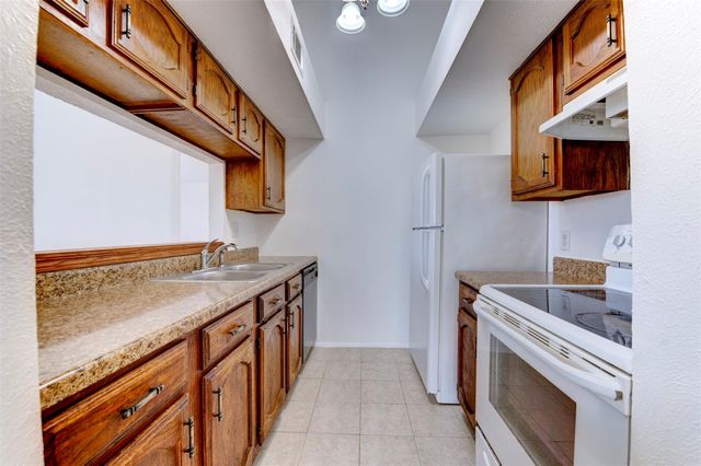 14323 Edenglen Drive, Houston, TX 77049