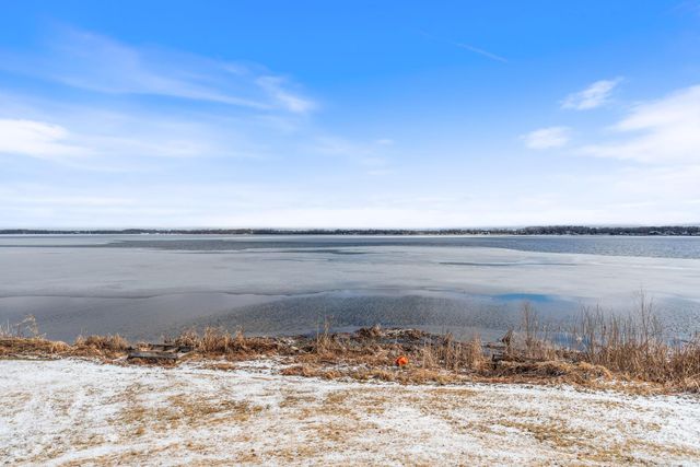 2358 Crest Way, Rush City, MN 55069