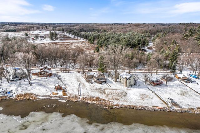 2358 Crest Way, Rush City, MN 55069