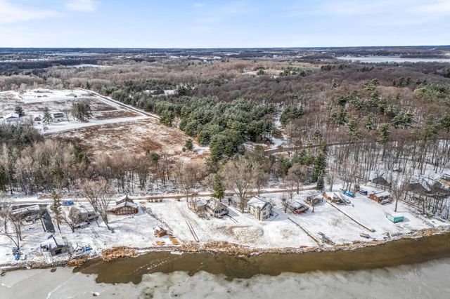 2358 Crest Way, Rush City, MN 55069