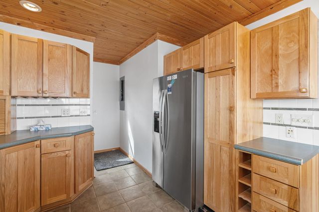 2358 Crest Way, Rush City, MN 55069