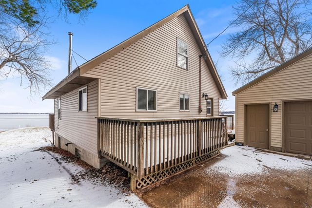 2358 Crest Way, Rush City, MN 55069