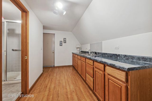 2242 W Taylor Street, Chicago, IL 60612