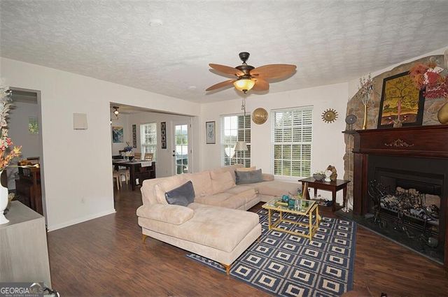 5 GRANITE Court, Dallas, GA 30132