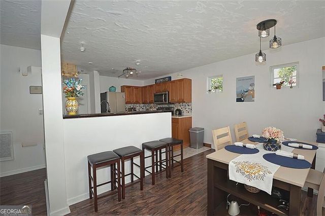 5 GRANITE Court, Dallas, GA 30132