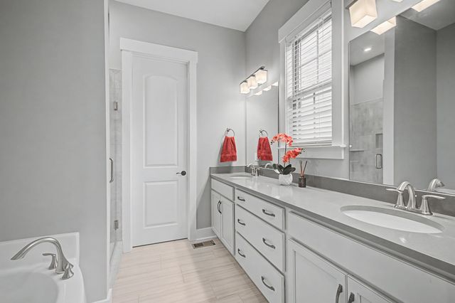 455 Cardel Ln, Franklin, TN 37064