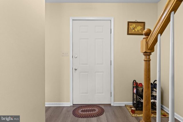 15 PINE RIDGE CIR, Enola, PA 17025