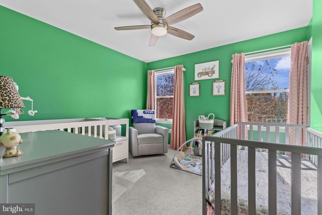 15 PINE RIDGE CIR, Enola, PA 17025