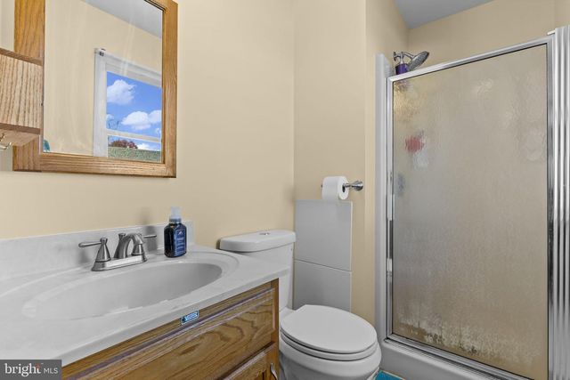 15 PINE RIDGE CIR, Enola, PA 17025