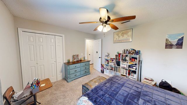 104 E Roxbury Road, Dothan, AL 36305