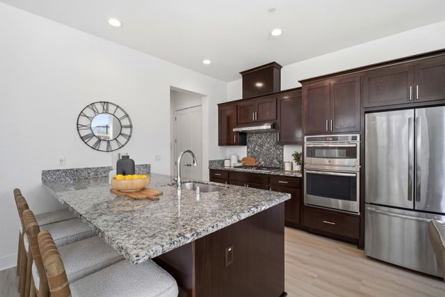 8420 Blue Anchor Way, Newark, CA 94560