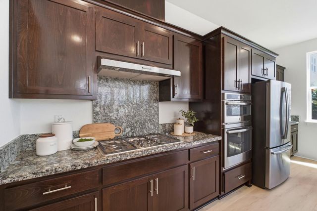 8420 Blue Anchor Way, Newark, CA 94560