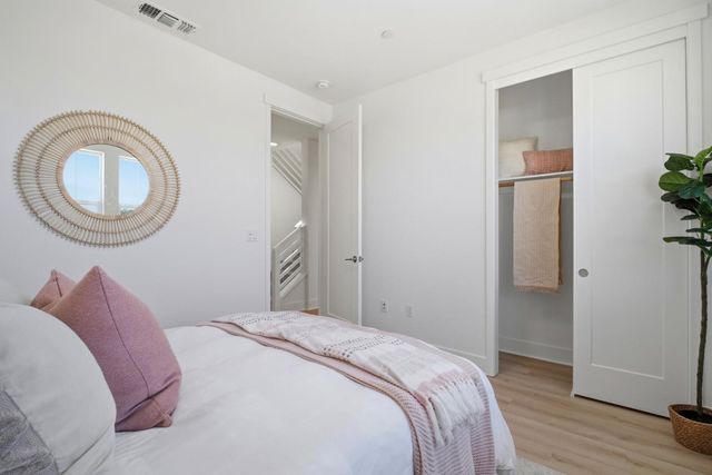 8420 Blue Anchor Way, Newark, CA 94560