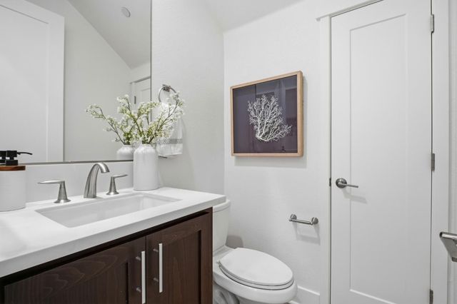 8420 Blue Anchor Way, Newark, CA 94560