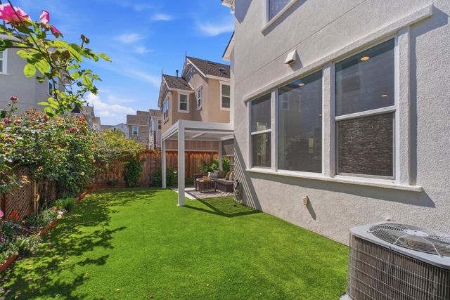 8420 Blue Anchor Way, Newark, CA 94560