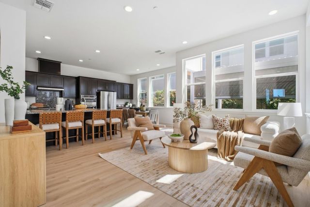 8420 Blue Anchor Way, Newark, CA 94560