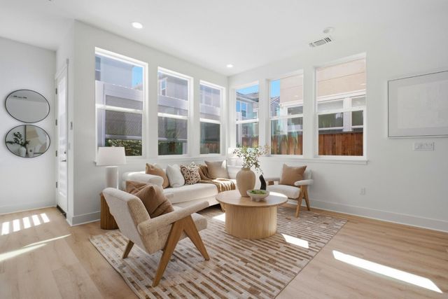 8420 Blue Anchor Way, Newark, CA 94560