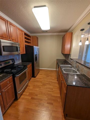 1711 Old Spanish Trail 341, Houston, TX 77054