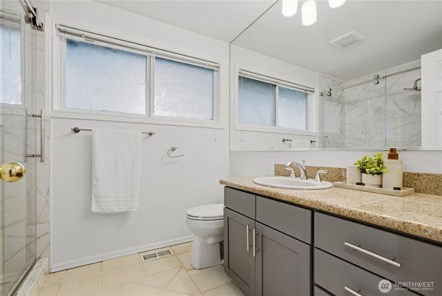 10627 SE 18th St, Bellevue, WA 98004