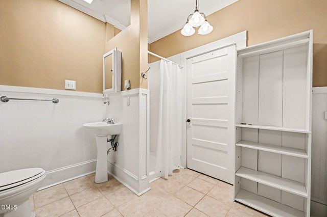 217 Hillsborough Street, Chapel Hill, NC 27514
