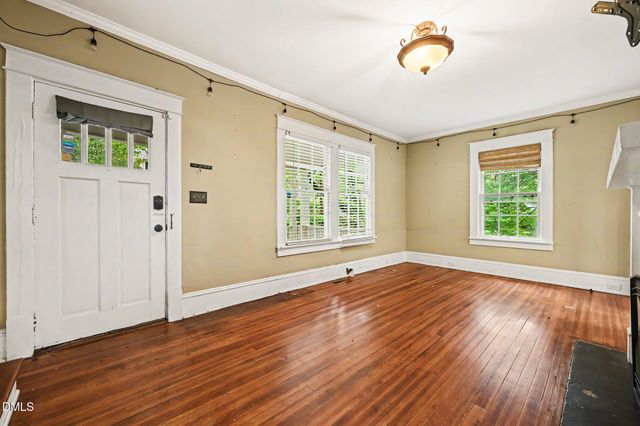 217 Hillsborough Street, Chapel Hill, NC 27514