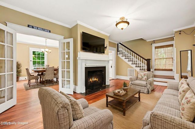 217 Hillsborough Street, Chapel Hill, NC 27514