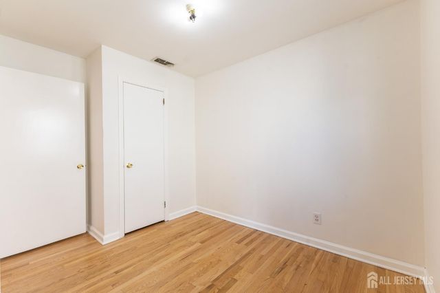 2 Hilltop Avenue, Sayreville, NJ 08879