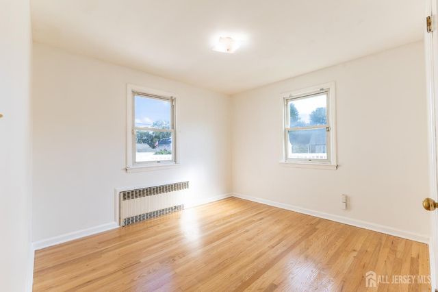 2 Hilltop Avenue, Sayreville, NJ 08879