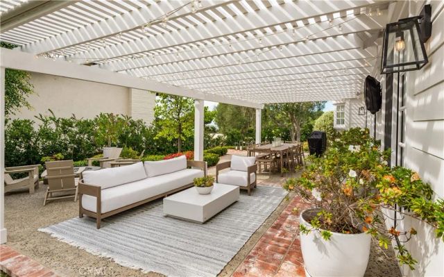 3001 Via Buena, Palos Verdes Estates, CA 90274