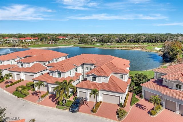 608 El Camino Real 202, Naples, FL 34119