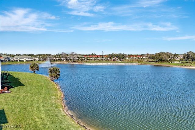 608 El Camino Real 202, Naples, FL 34119