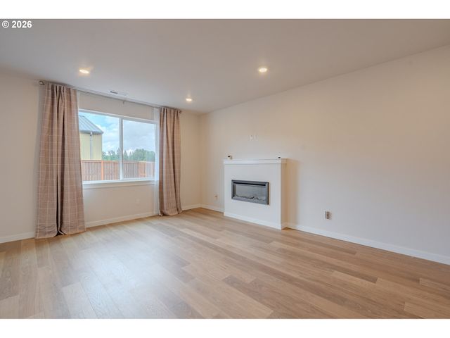 1128 Se 33RD St, Battle Ground, WA 98604