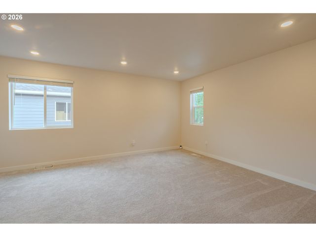 1128 Se 33RD St, Battle Ground, WA 98604