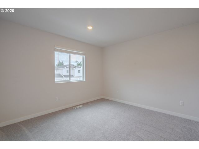 1128 Se 33RD St, Battle Ground, WA 98604