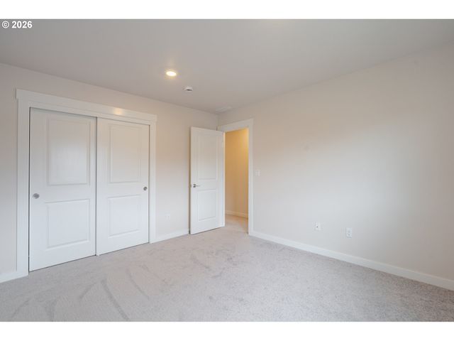 1128 Se 33RD St, Battle Ground, WA 98604