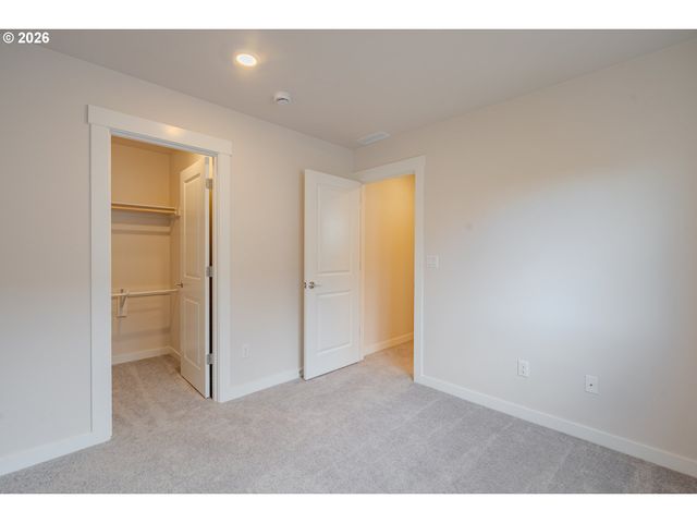 1128 Se 33RD St, Battle Ground, WA 98604