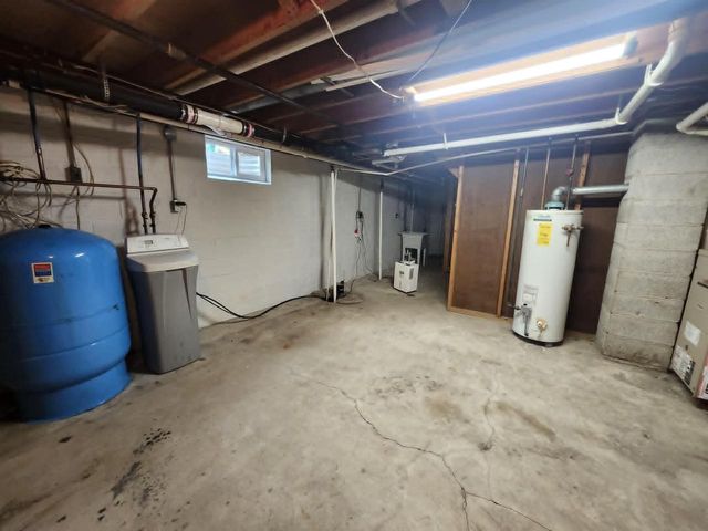19004 58th ROAD, Union Grove, WI 53182