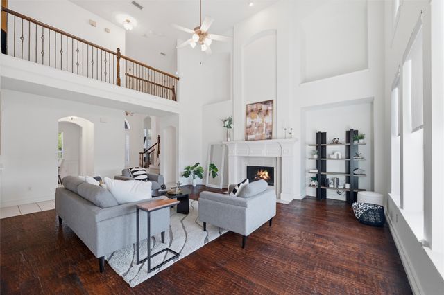 338 Greenfield Drive, Murphy, TX 75094