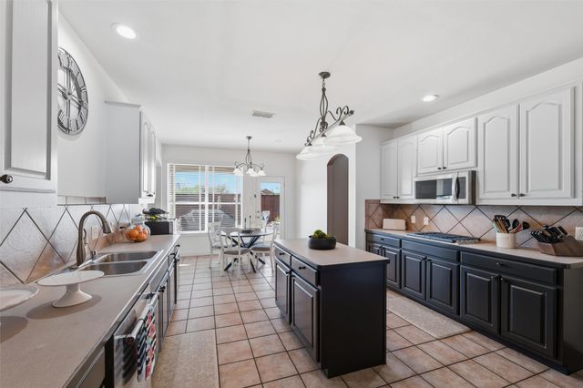 338 Greenfield Drive, Murphy, TX 75094