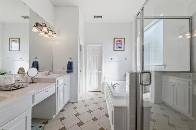 338 Greenfield Drive, Murphy, TX 75094