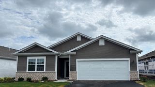 2282 elderberry Court, Wonder Lake, IL 60097