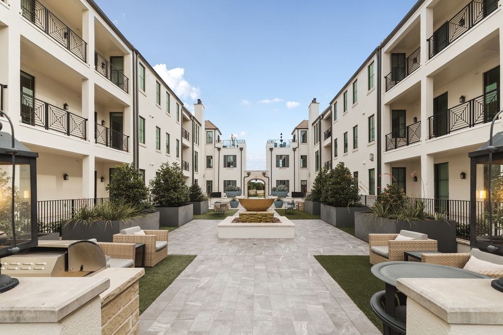 5270 Town And Country Boulevard 112, Frisco, TX 75034 — exterior