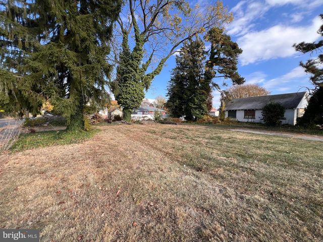 36 DUNN LN, Pennsville, NJ 08070